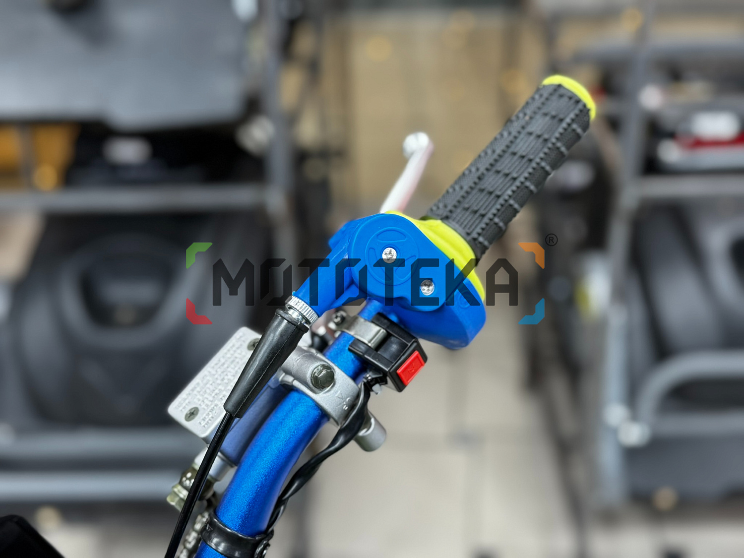 Техника в наличии! Мотоцикл кроссовый / эндуро Upbeat (Апбит) CB300/DB300 лимонный зелёный