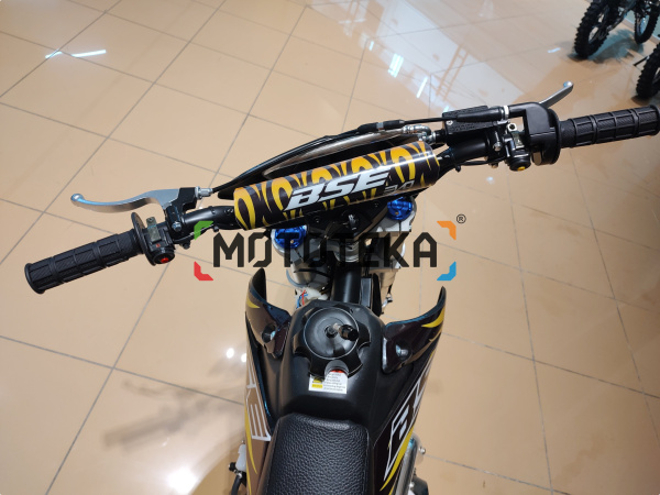 Питбайк BSE (БСЕ) EVO 110e Hotrod Red 14/12 M (мех. КПП) жёлтый | Мототека